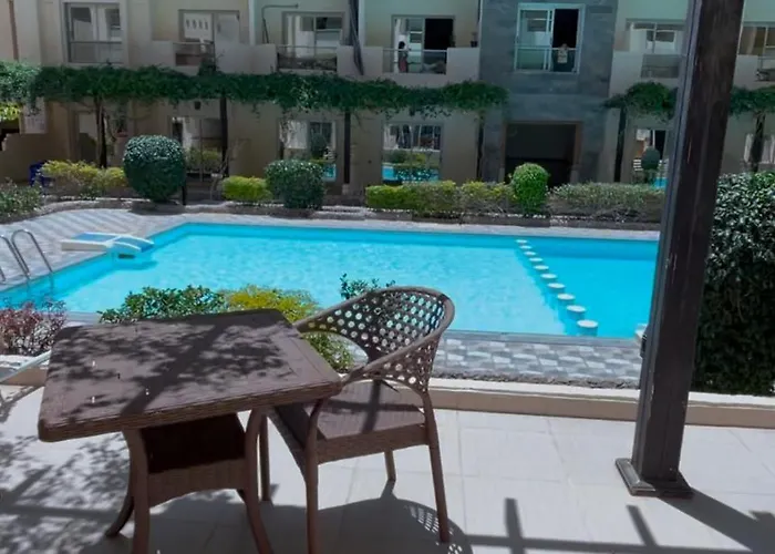 Apartmanhotel Unit In S06 Gurdaka